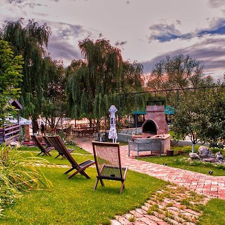 Enpi Lake Resort ياش المظهر الخارجي الصورة