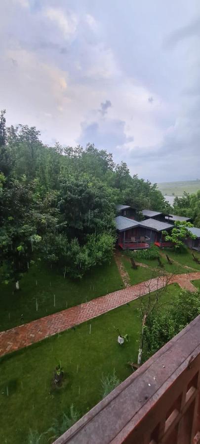 Enpi Lake Resort ياش المظهر الخارجي الصورة